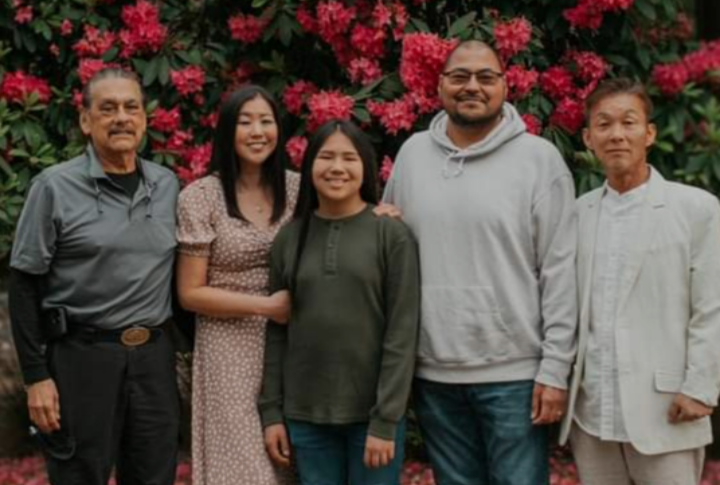 Bruce cho, mimi cho, Dexter bean, thea Bruce cho, mimi cho, Dexter bean, thea